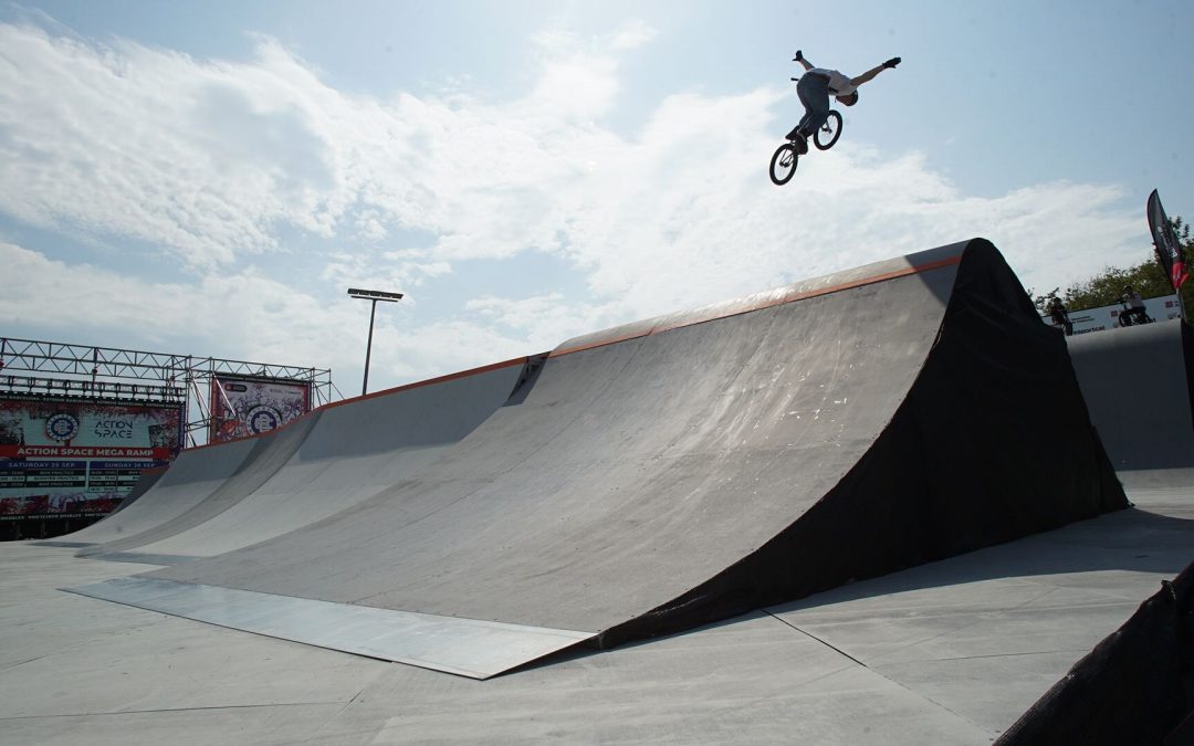 The BMX Park semifinal is red hot!