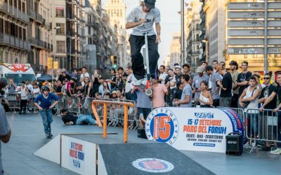 El Cash4Tricks torna a la Plaça Universitat amb 1.500 € en joc i pur espectacle street